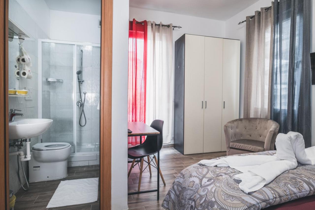 Bulldog Station Apartments With Private Wc, Ac, Tv Mestre Zewnętrze zdjęcie
