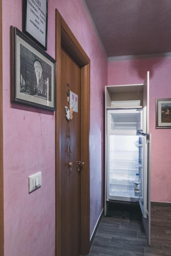 Bulldog Station Apartments With Private Wc, Ac, Tv Mestre Zewnętrze zdjęcie